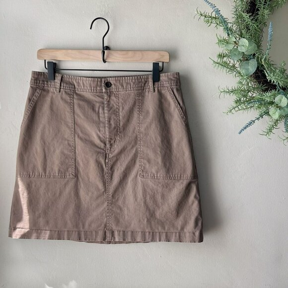 Banana Republic Khaki Brown Utility Cargo Style Mini Skirt - Picture 1 of 9